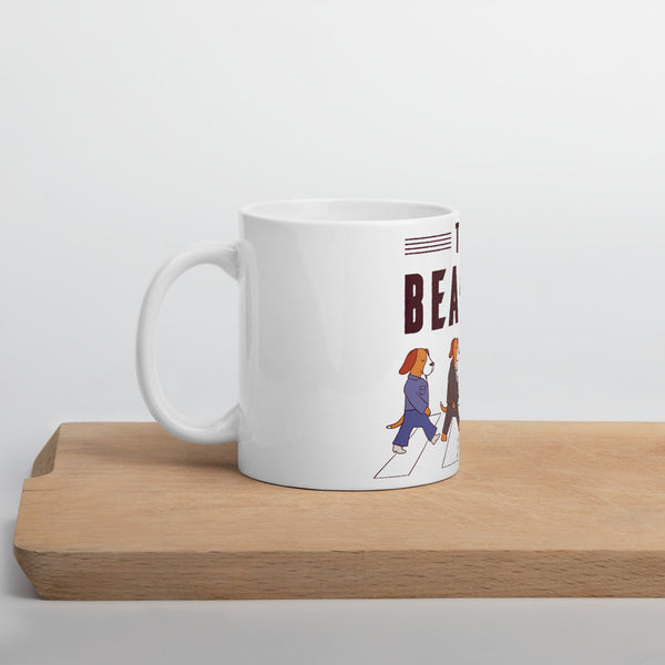 Weiße, glänzende Tasse