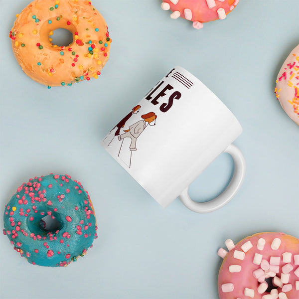 Weiße, glänzende Tasse